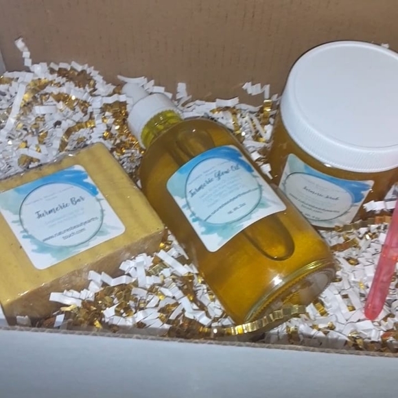 Natural Turmeric Skin Box - Picture 2 of 4
